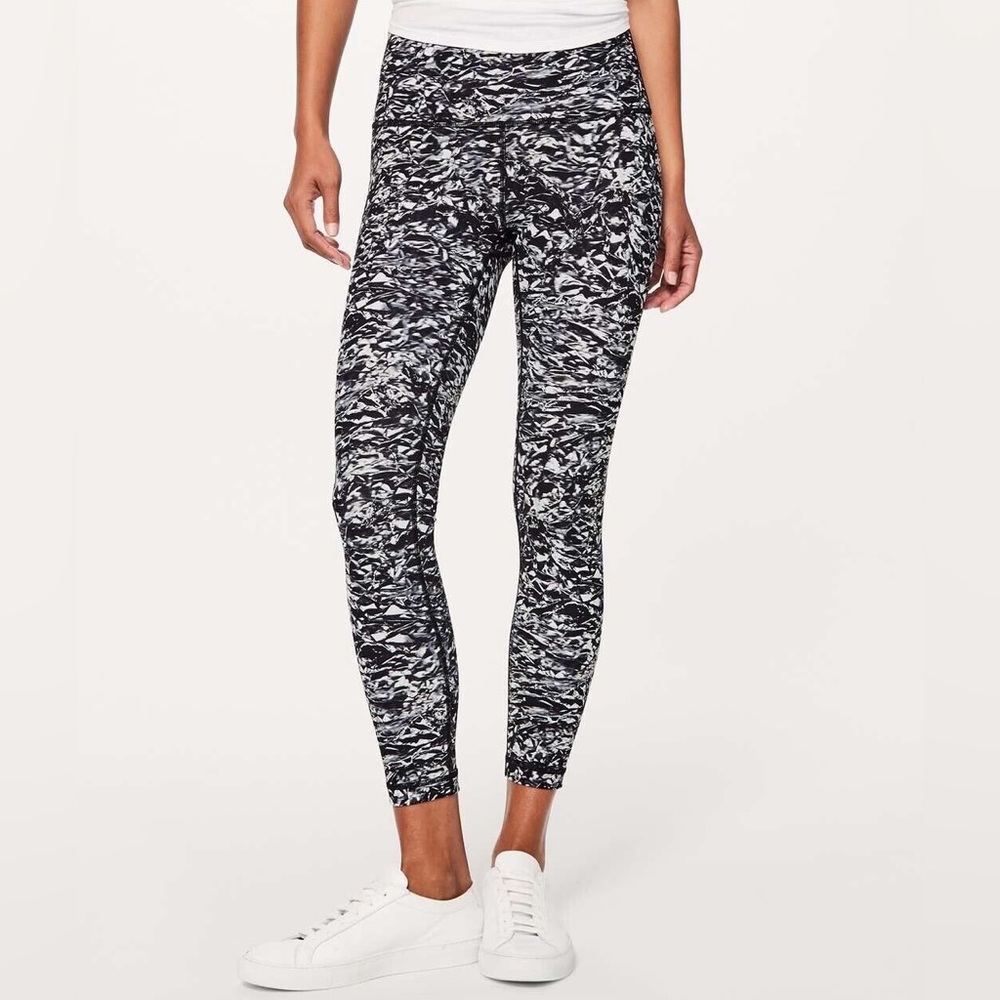 Lululemon Wunder Under High Rise 7/8 Leggings Tights Sz 2